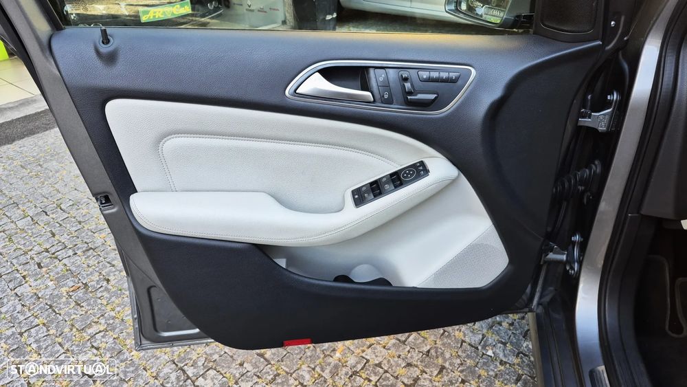 Mercedes-Benz B 200 CDI BlueEFFICIENCY Aut. - 20