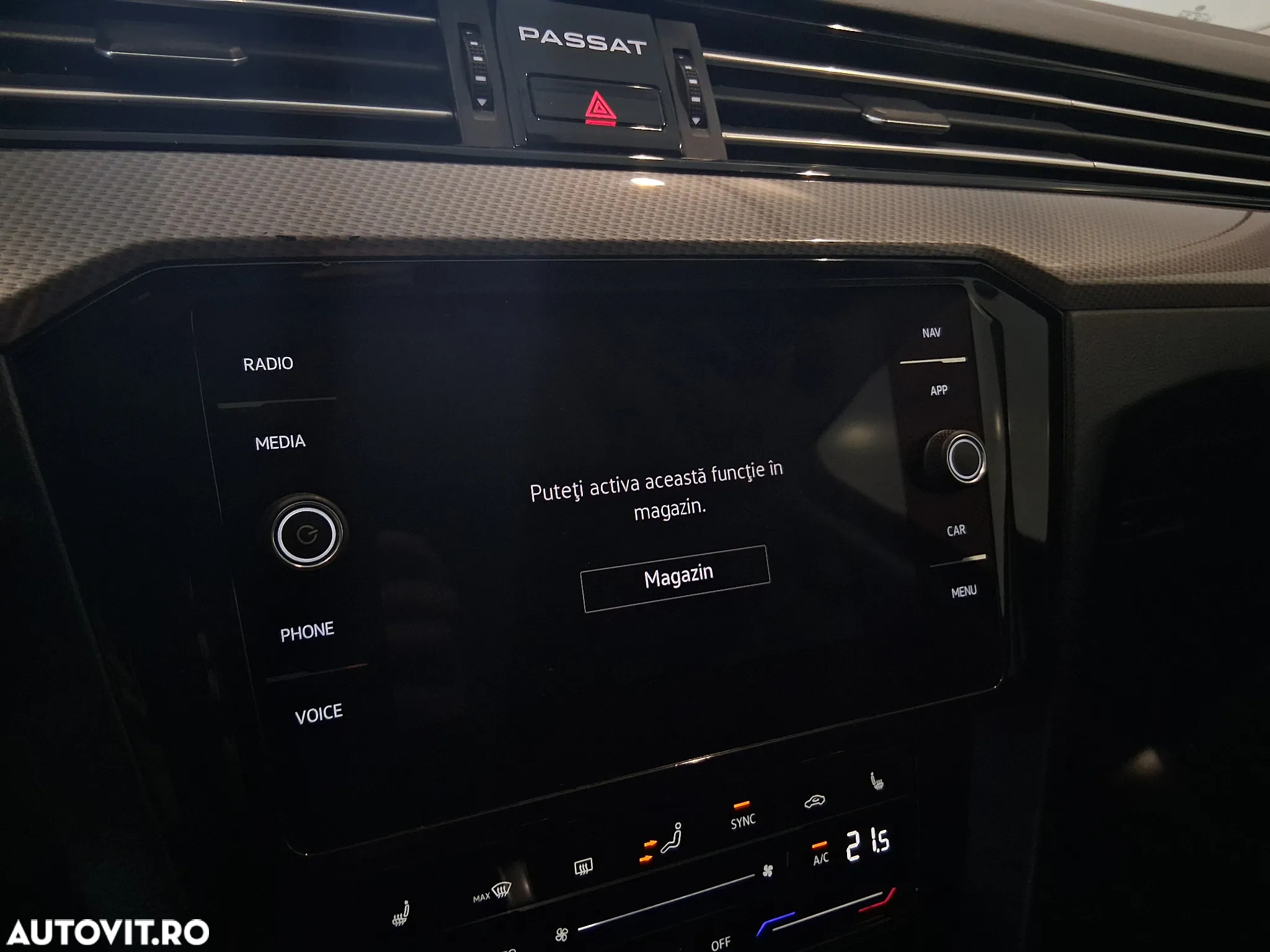 Volkswagen Passat Variant 2.0 TDI 4Mot DSG Highline - 26