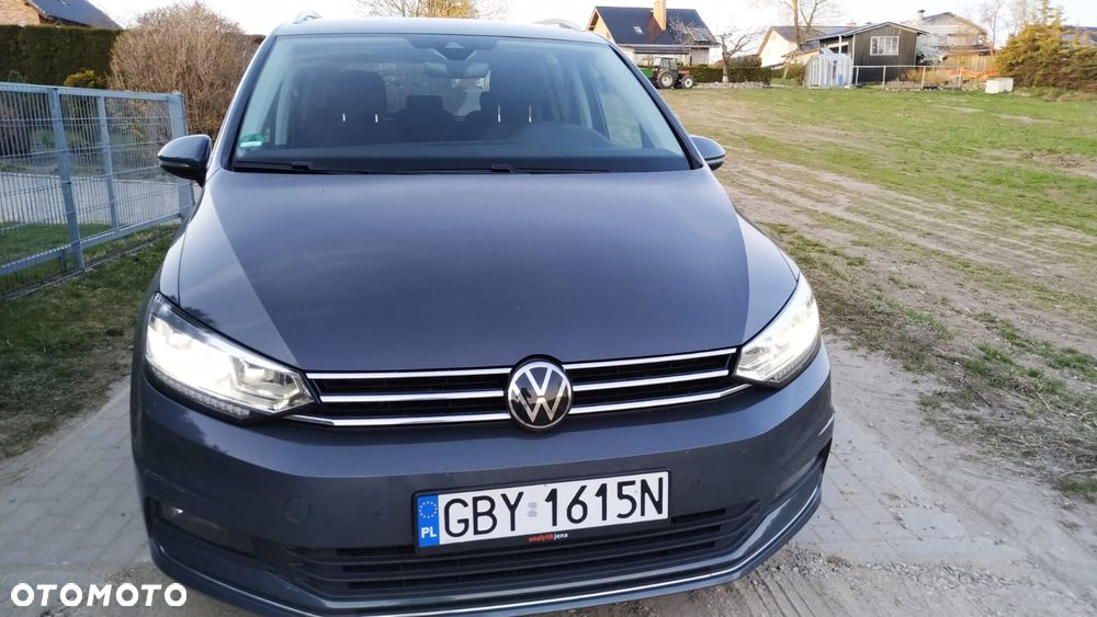 Volkswagen Touran 2.0 TDI SCR DSG Highline - 4