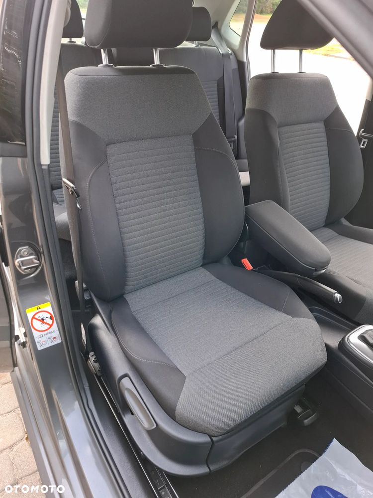 Volkswagen Polo - 23