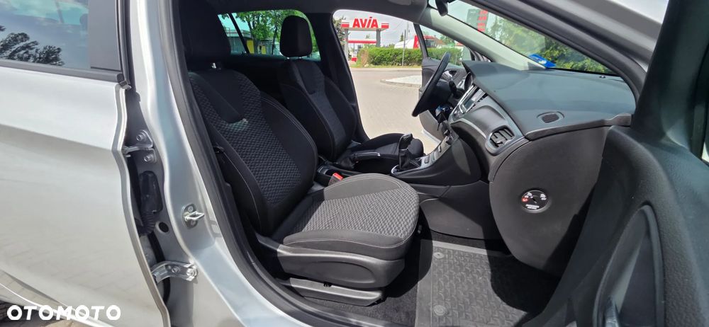 Opel Astra 1.6 D Start/Stop Edition - 33