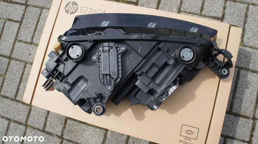 PRZEDNIA PRAWA LAMPA SKODA SCALA FULL LED - 6