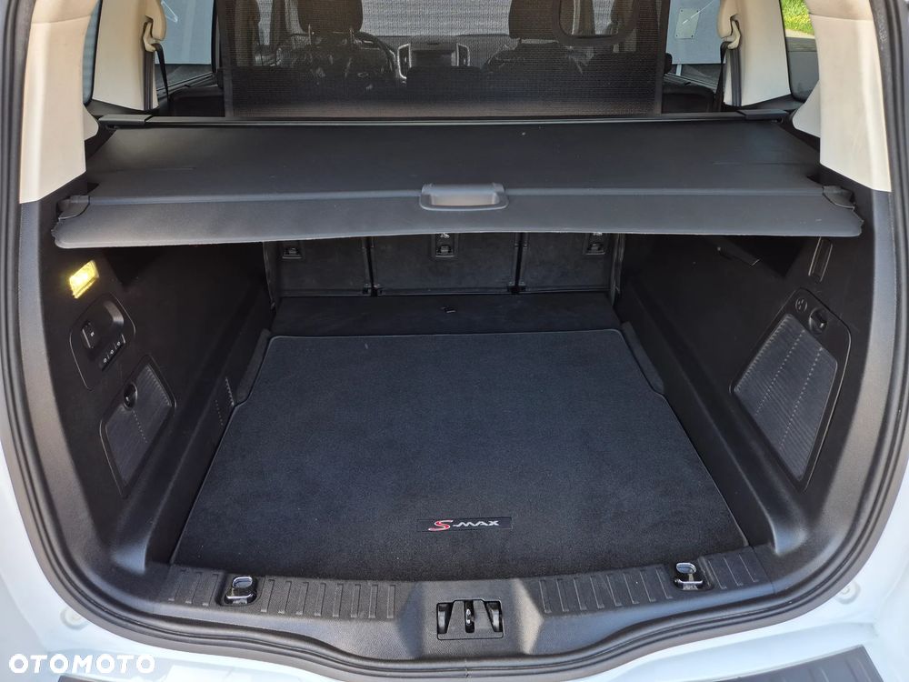 Ford S-Max 2.0 TDCi Titanium - 9