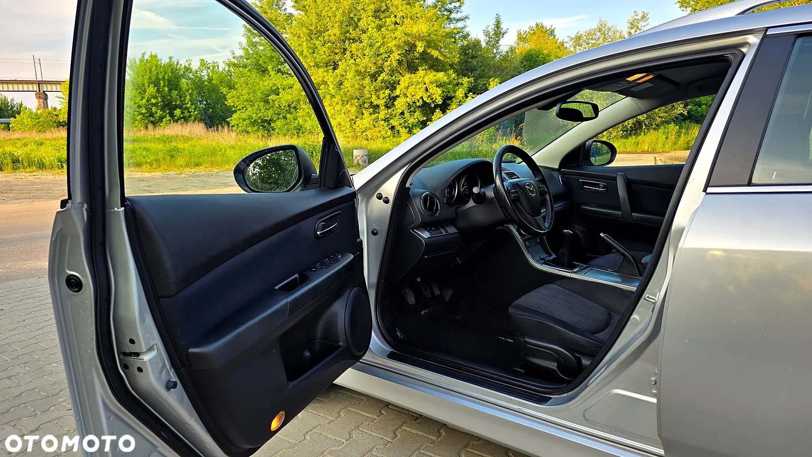 Mazda 6 Sport Kombi 2.0 MZR DISI Active - 10