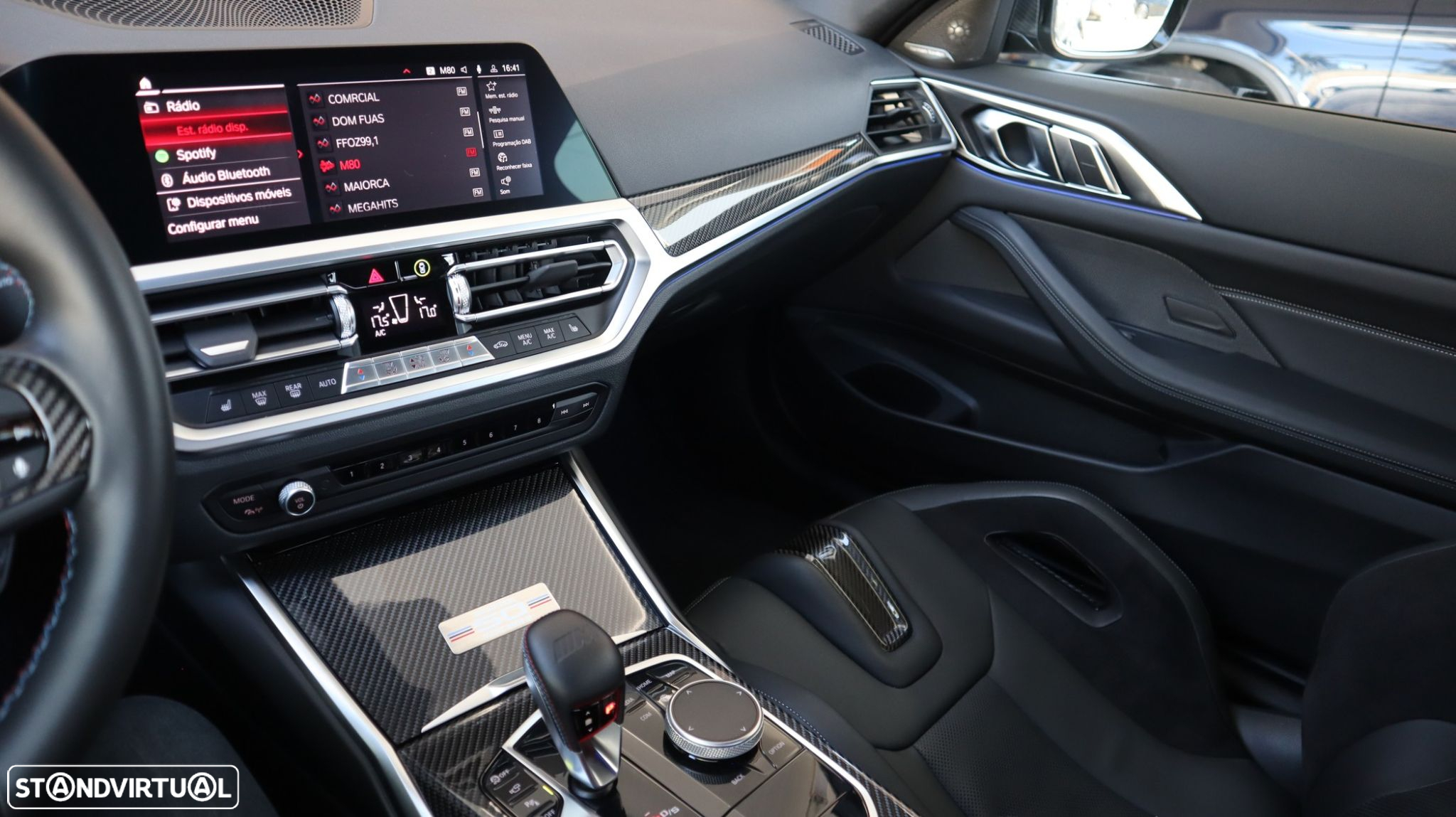 BMW M4 Competition Pack 50 anos M - 36