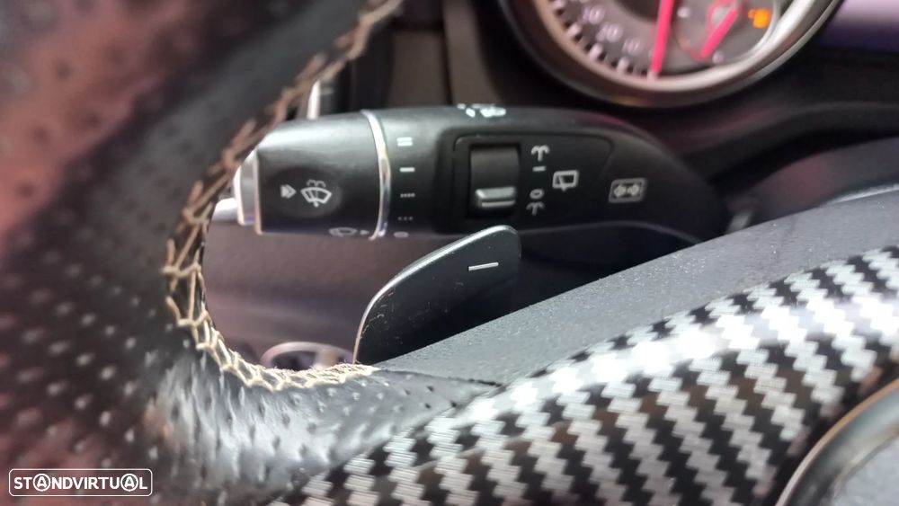 Mercedes-Benz CLA 200 d 7G-DCT Urban - 16
