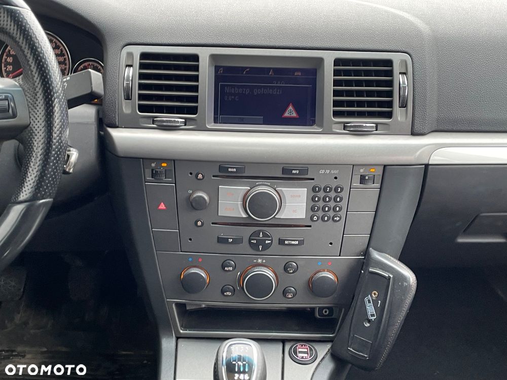 Opel Signum 1.9 CDTI Cosmo Plus - 11