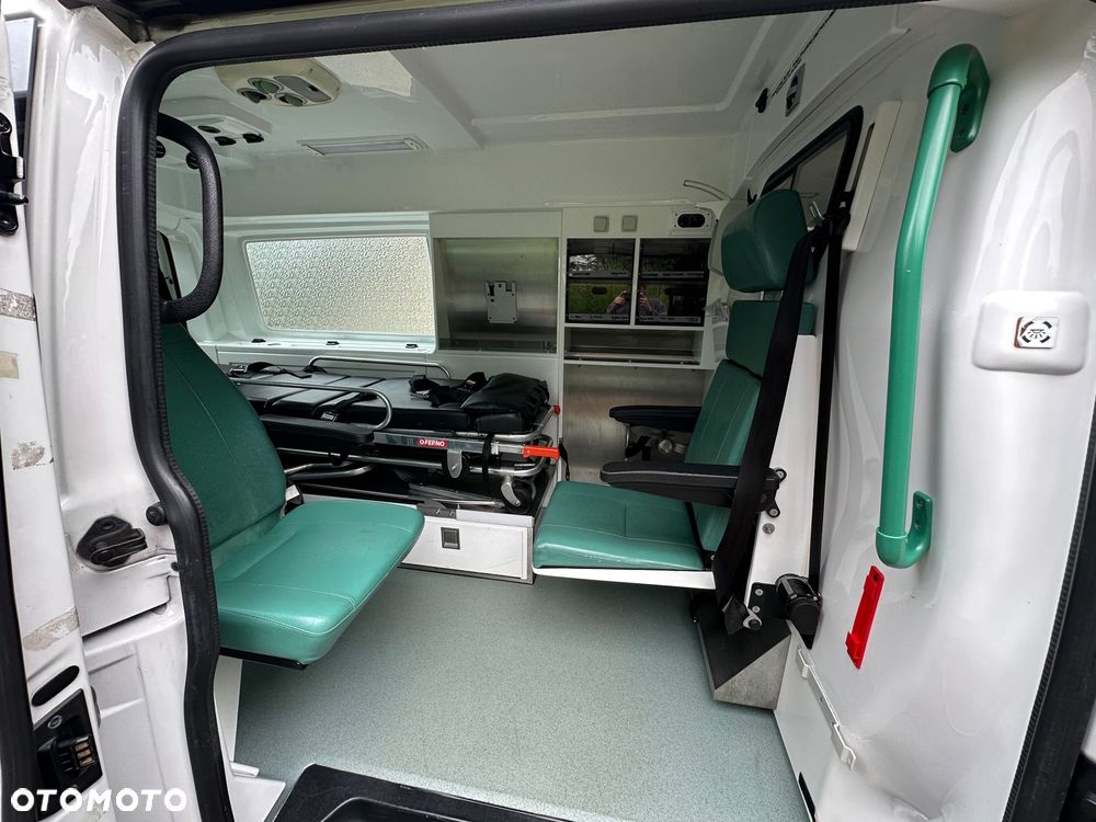 Volkswagen Transporter - 9