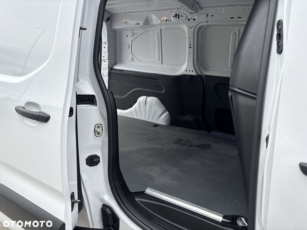 Toyota PROACE CITY - 13