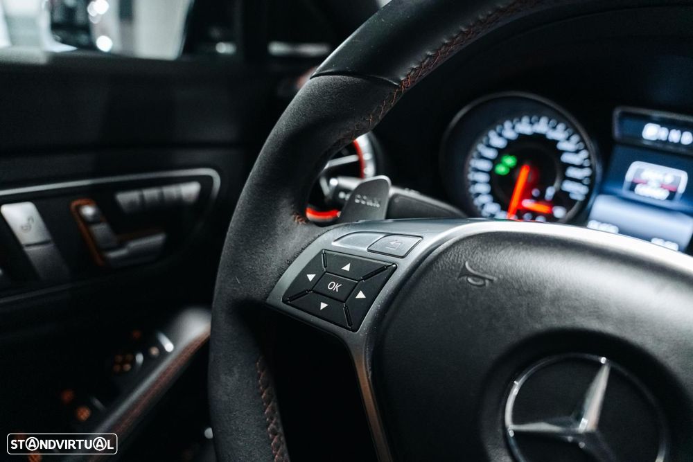 Mercedes-Benz CLA 45 AMG 4-Matic - 26
