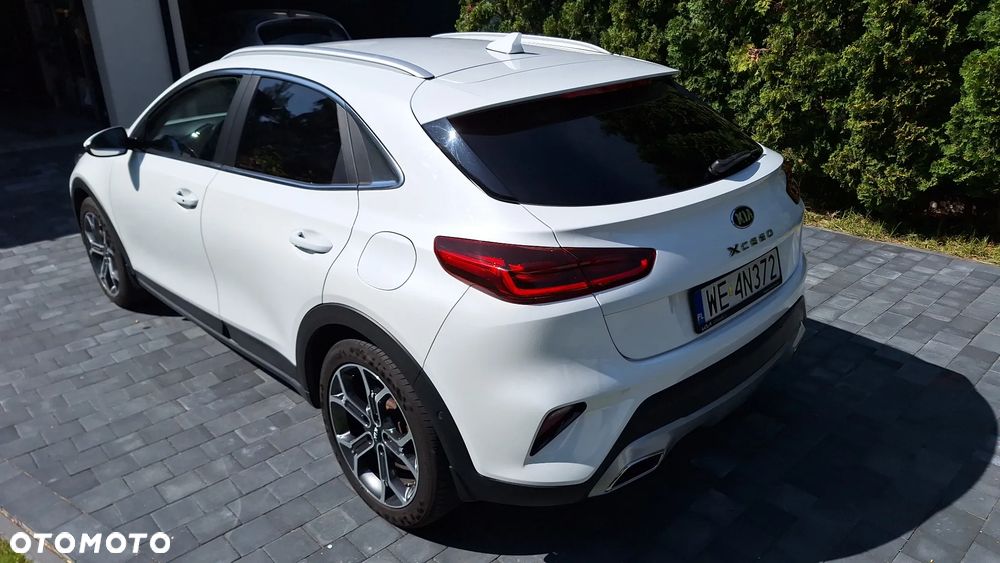 Kia XCeed 1.5 T-GDI Business Line - 3