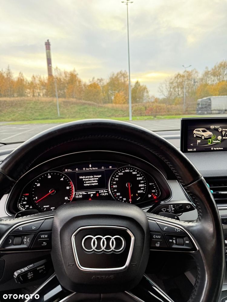 Audi Q7 - 15