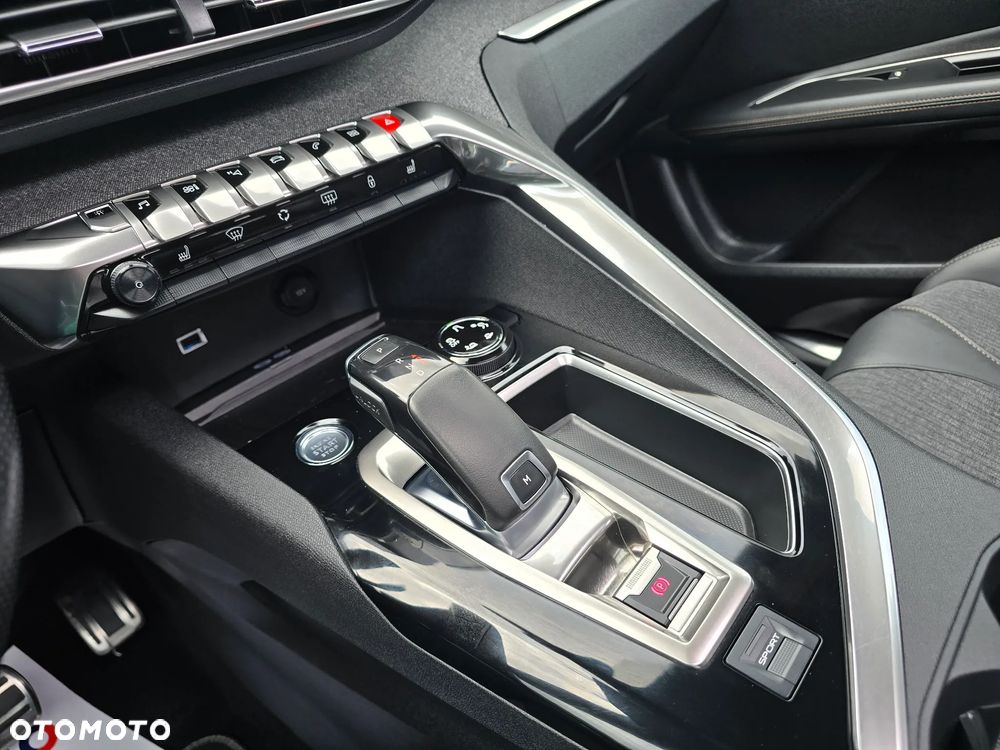 Peugeot 3008 PureTech 180 Stop & Start GPF EAT8 GT - 28