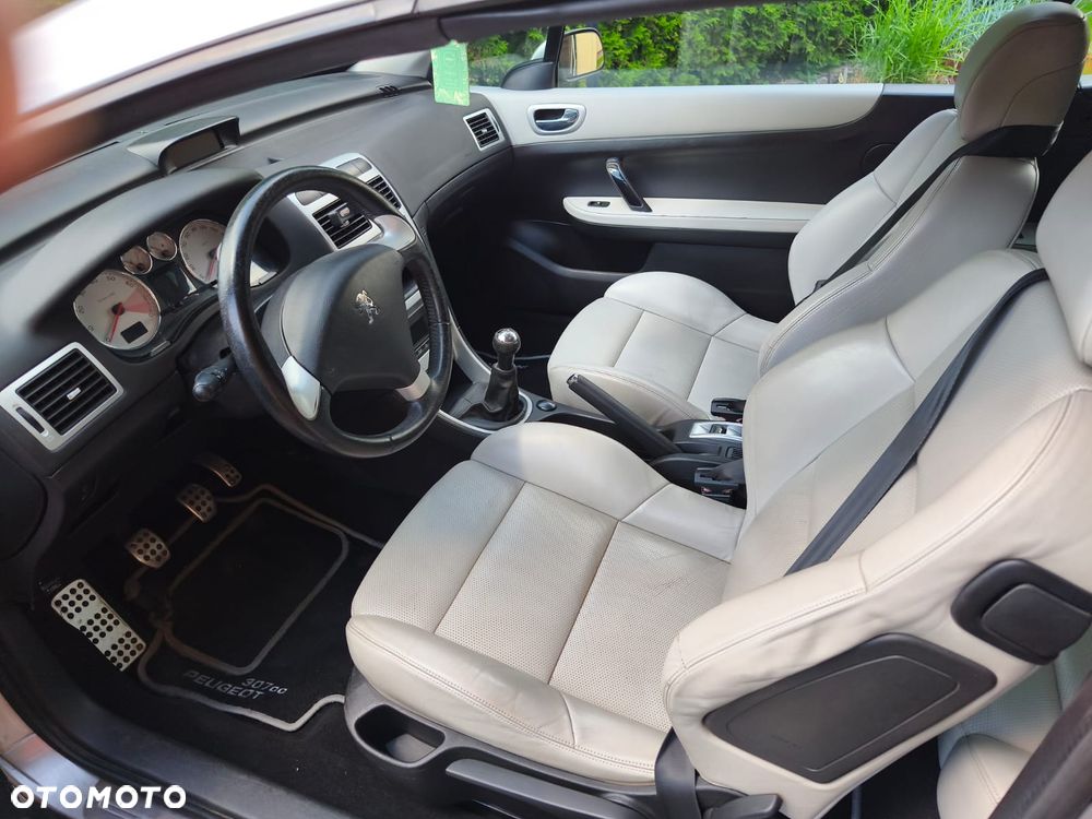 Peugeot 307 CC 1.6 Intense - 5
