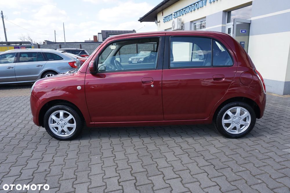 Daihatsu Trevis 1.0 Limited - 8