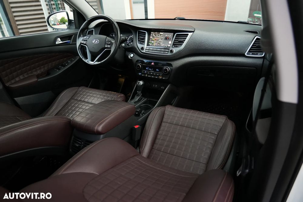 Hyundai Tucson 2.0 CRDI 4WD Automatik Premium - 2