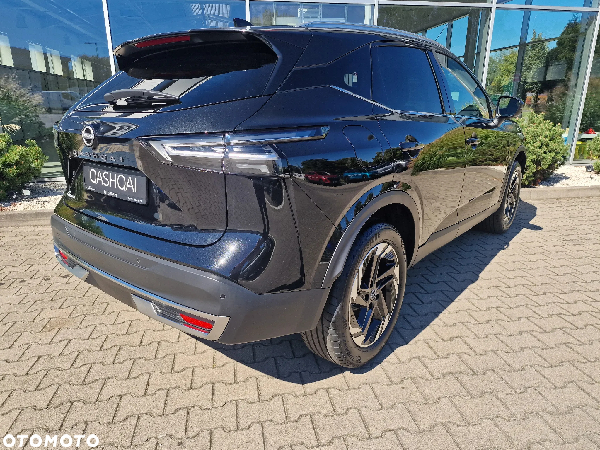 Nissan Qashqai 1.3 DIG-T mHEV N-Connecta Xtronic - 4