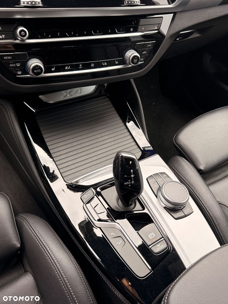 BMW X4 xDrive20i GPF Business Edition sport - 15