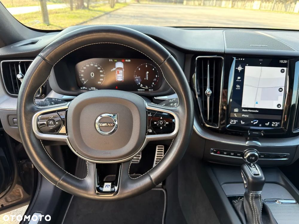 Volvo XC 60 D4 Geartronic RDesign - 22