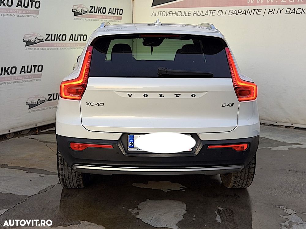 Volvo XC 40 D4 AWD Inscription - 5