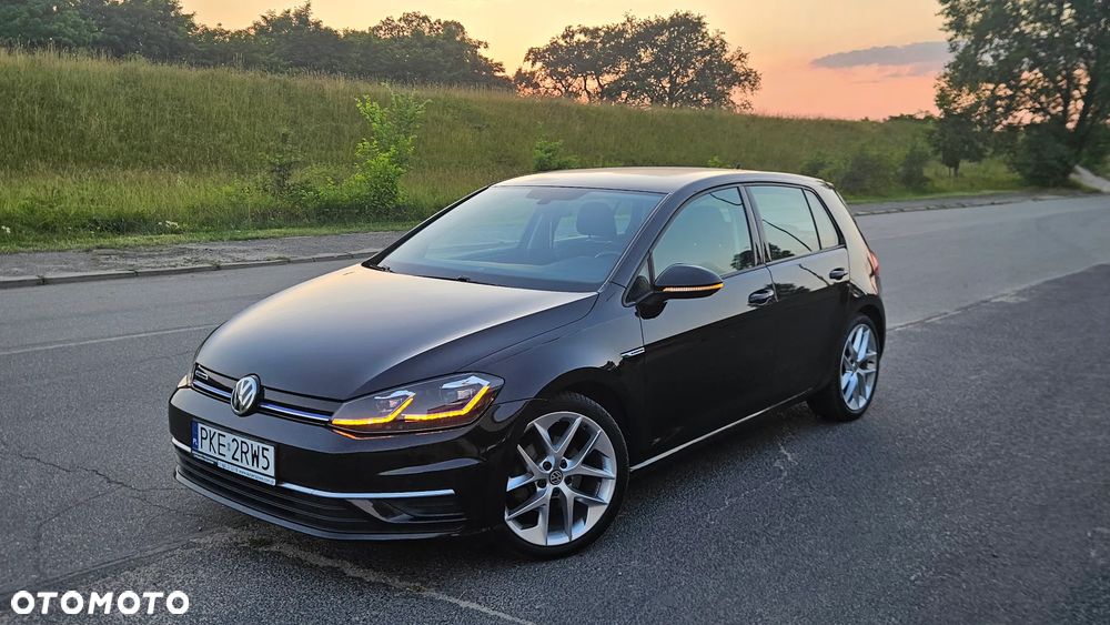 Volkswagen Golf 1.5 TSI BMT Comfortline DSG - 21