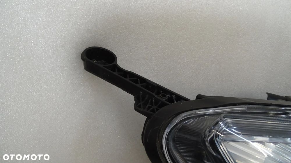 OPEL ASTRA J, IV - lampa przednia prawa - 6