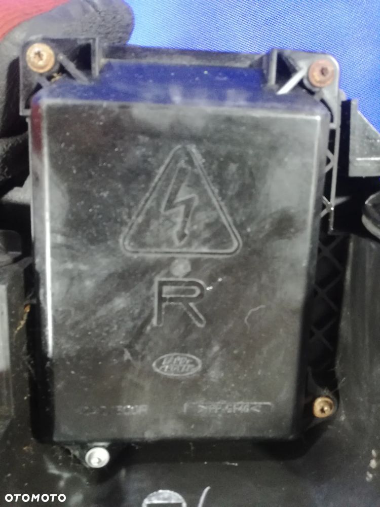 Land Rover Discovery 3 III lampa reflektor przód prawy Bi-Xenon Europa - 4