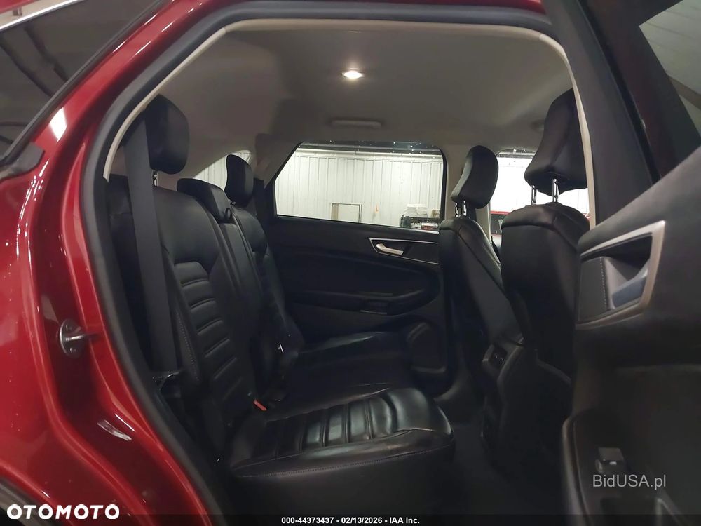 Ford Edge - 9
