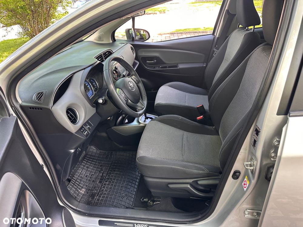 Toyota Yaris 1.5 VVT-i Edition-S - 14