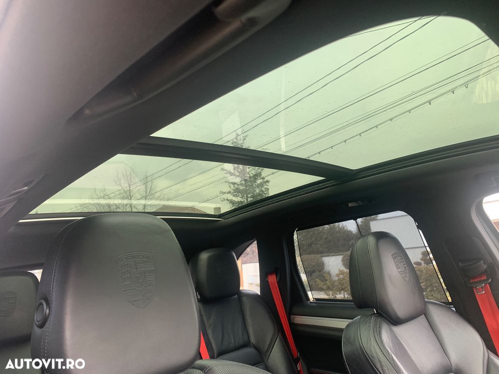 Porsche Cayenne - 13