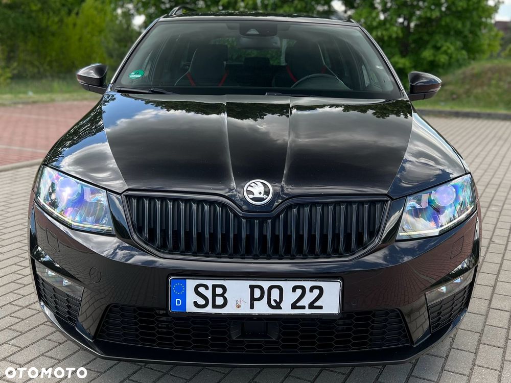 Skoda Octavia 2.0 TDI RS Challenge DSG - 1