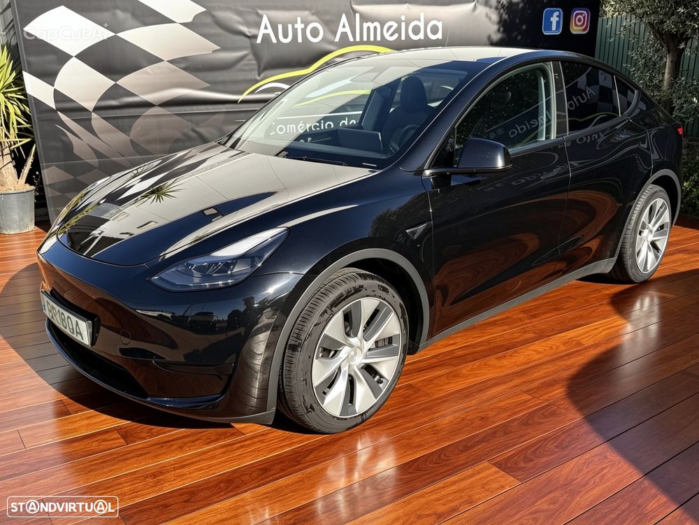 Tesla Model Y RWD - 11