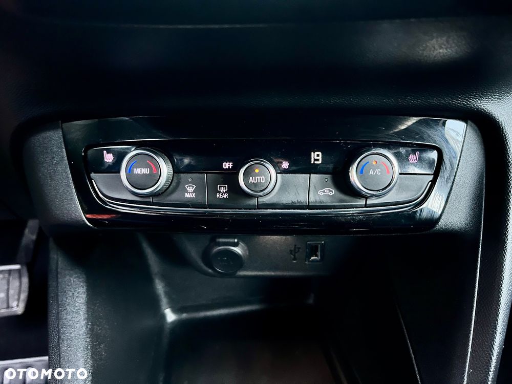 Opel Corsa Elegance - 9