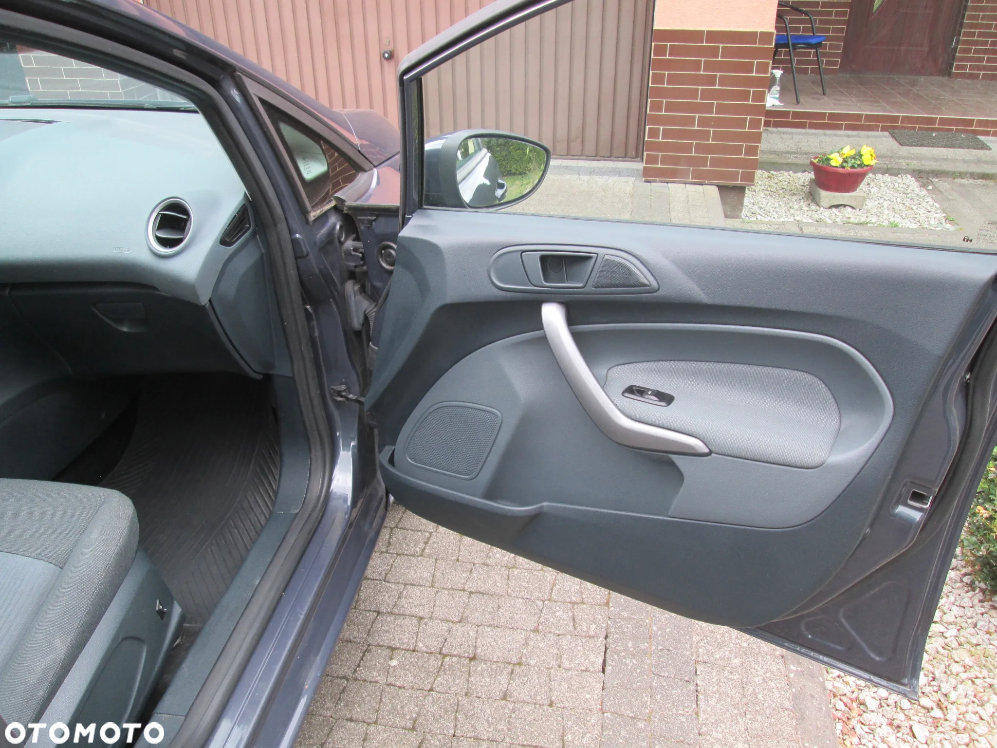 Ford Fiesta 1.25 Ambiente - 13