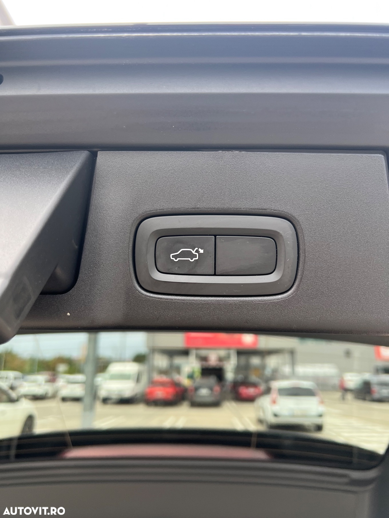 Volvo V90 Cross Country T5 AWD Geartronic Pro - 17