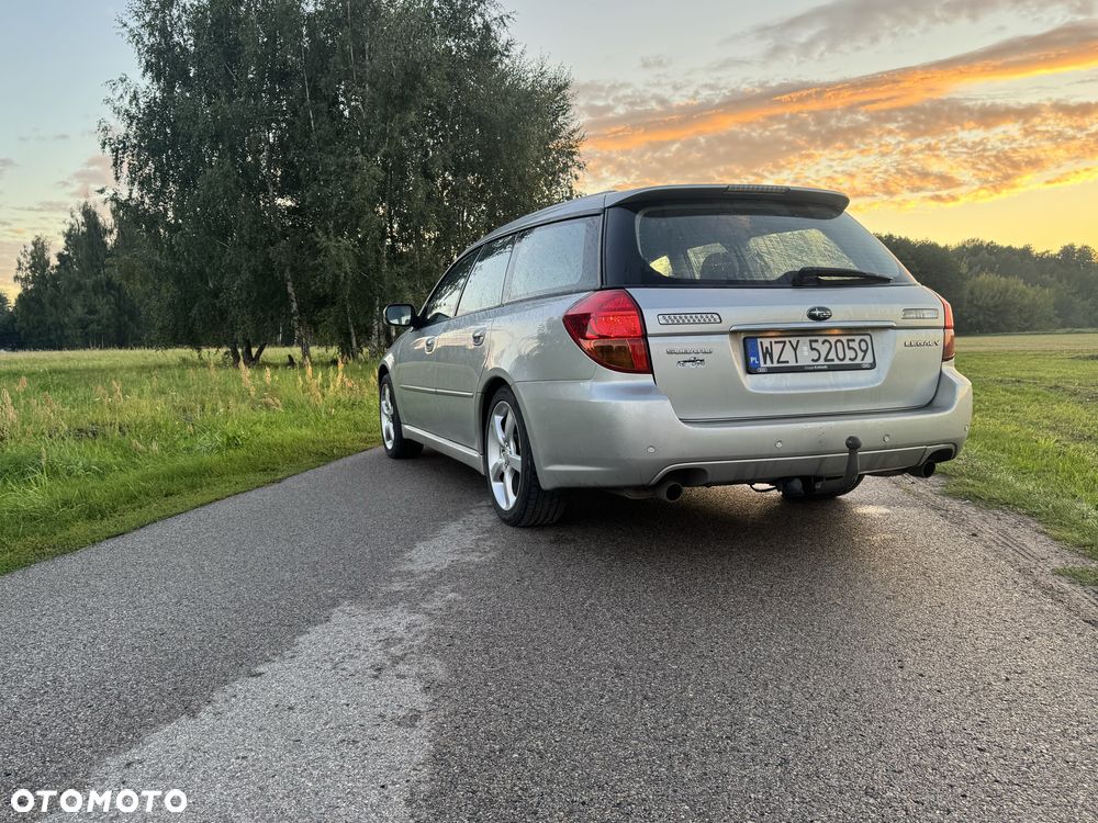 Subaru Legacy - 4
