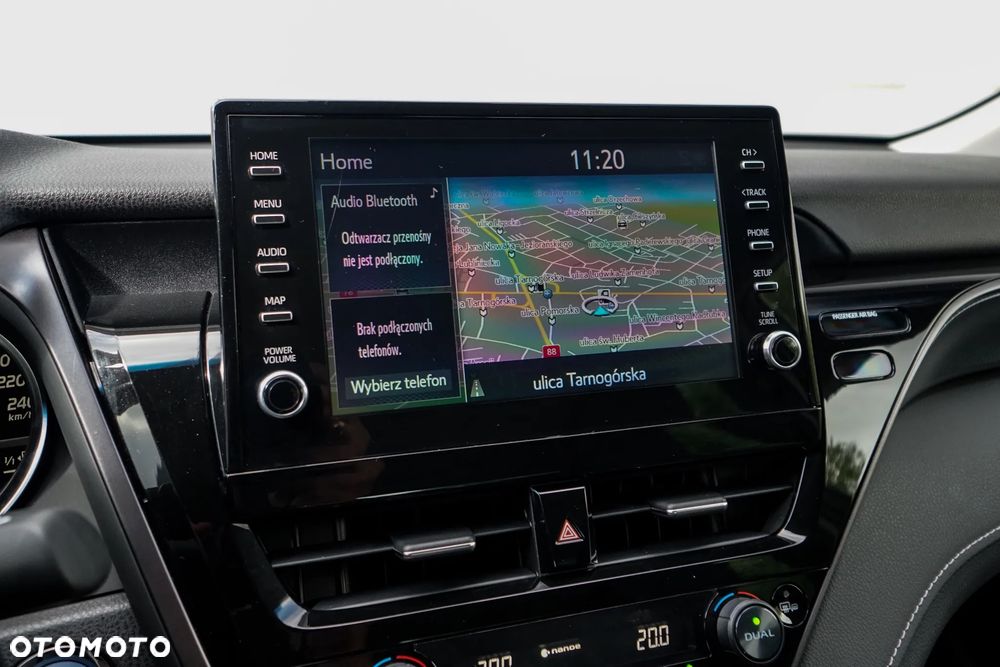 Toyota Camry 2.5 Hybrid Prestige CVT - 11