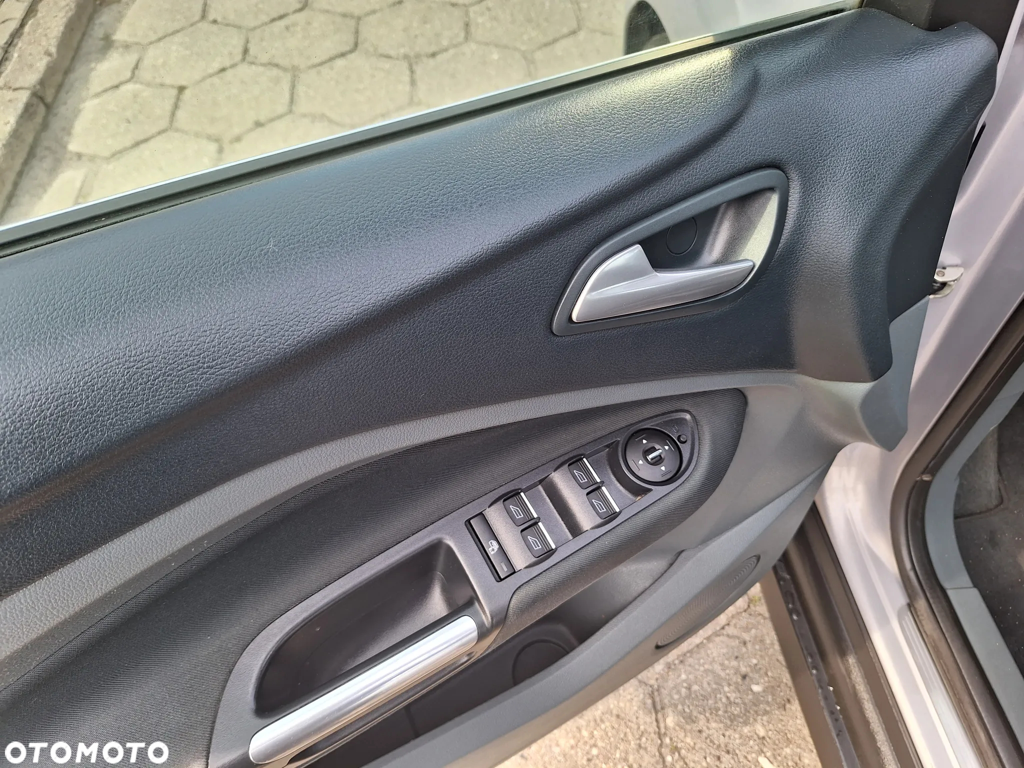Ford C-MAX 1.6 TDCi Start-Stop-System Titanium - 11