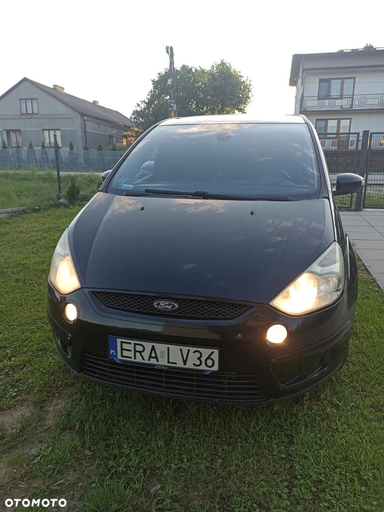 Ford S-Max 2.0 Titanium - 1