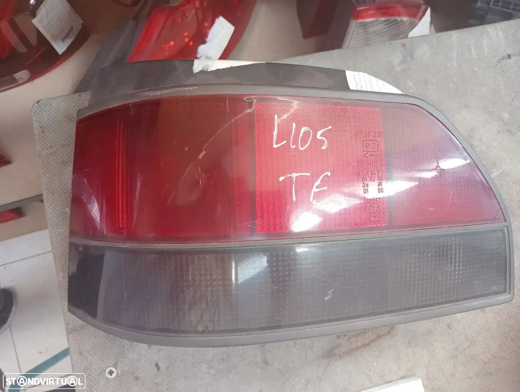 Farolim esquerdo Renault Clio I 90 - 98 / 7700827553 - 1