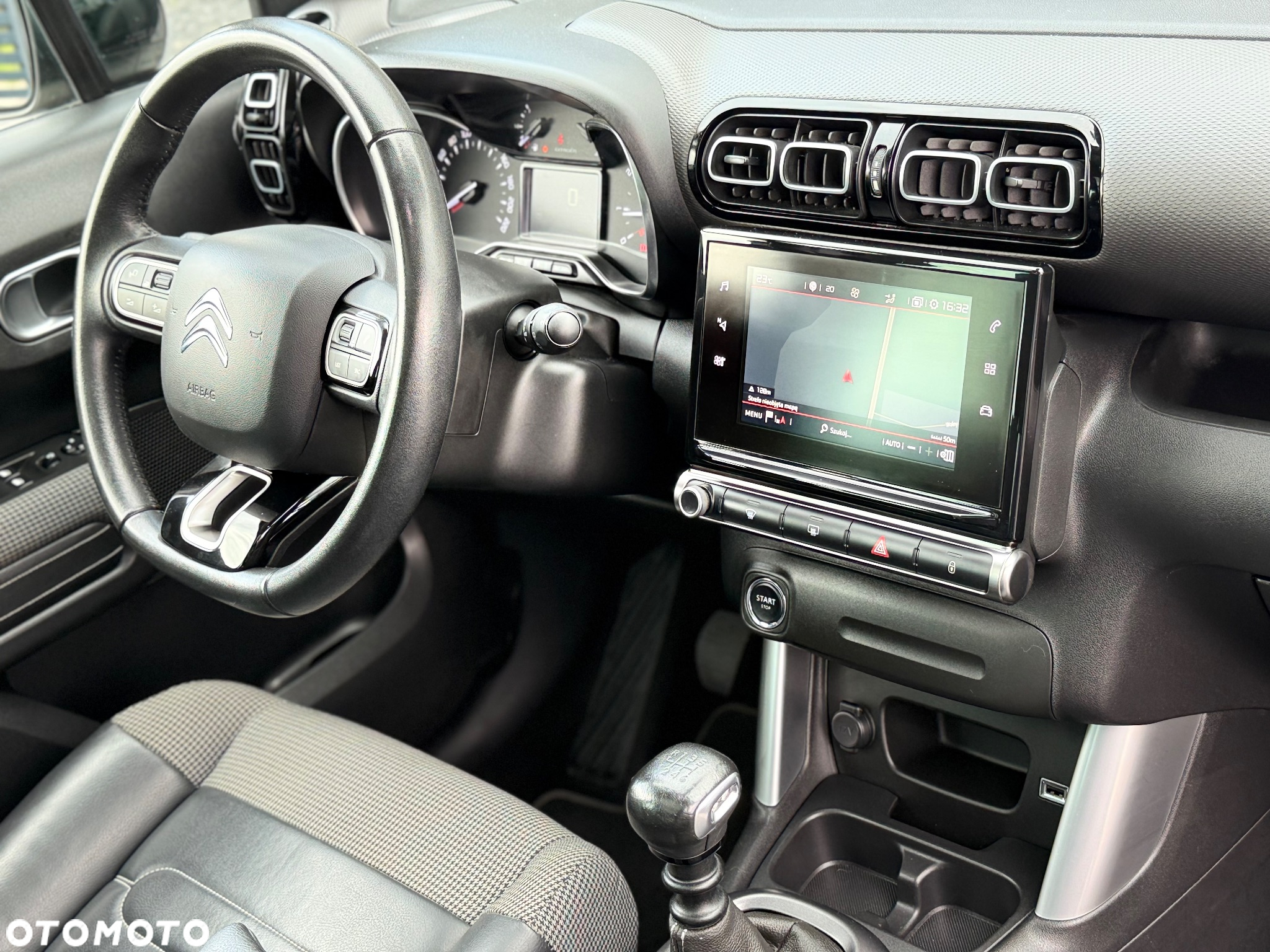 Citroën C3 Aircross BlueHDI 120 Stop & Start Shine - 18