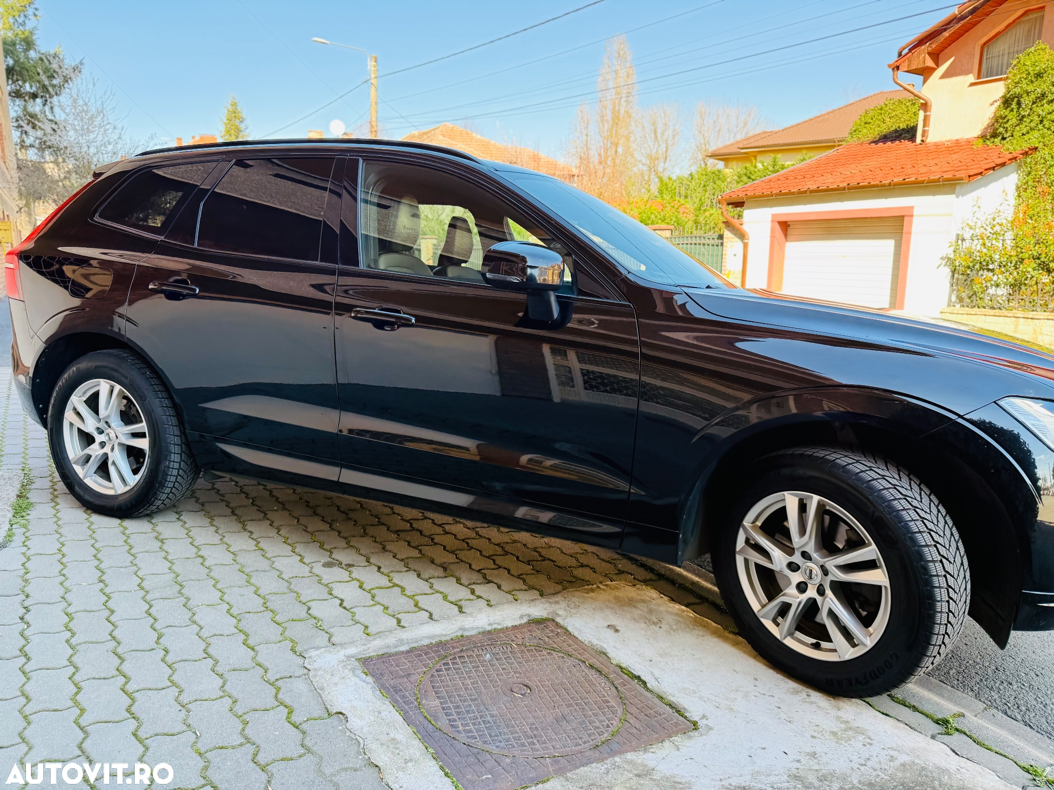 Volvo XC 60 D4 AWD R-Design - 18