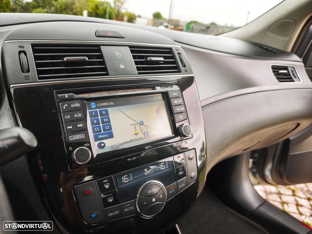 Nissan Pulsar - 12