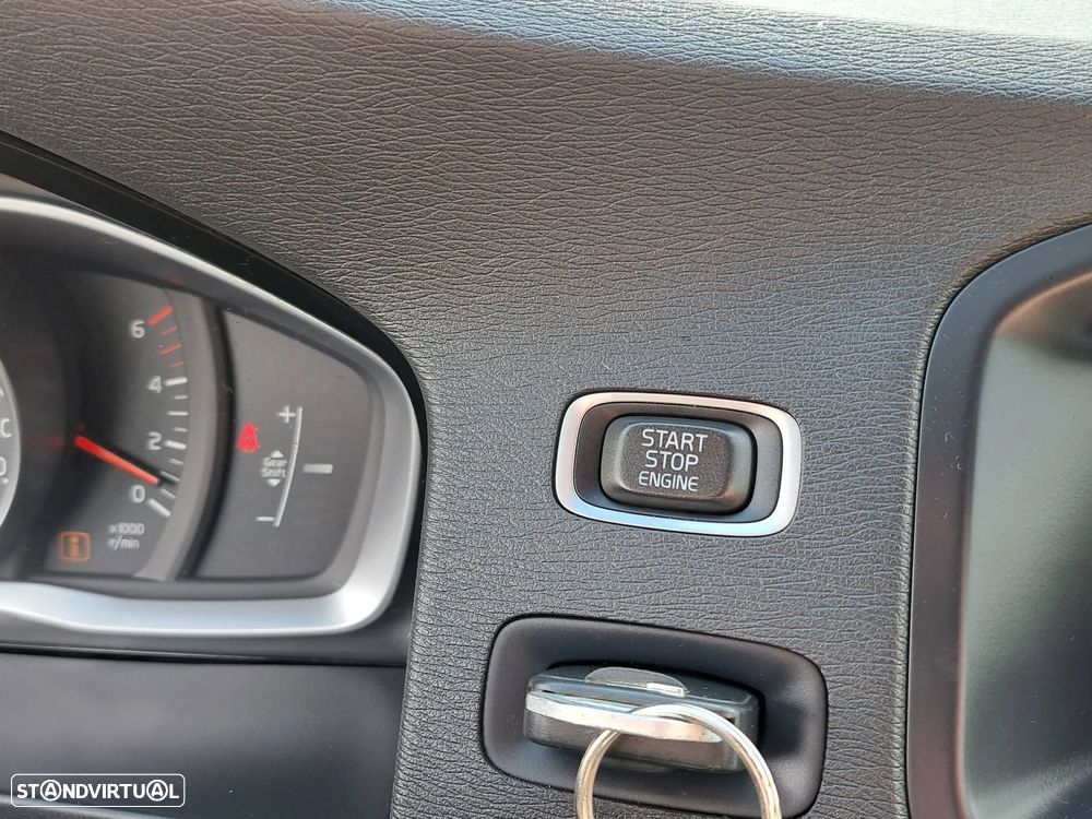 Volvo V60 1.6 D2 Drive Kinetic Start/Stop - 34
