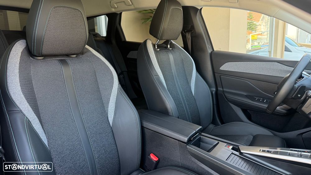 Peugeot 308 SW 1.6 Hybrid Allure e-EAT8 - 21