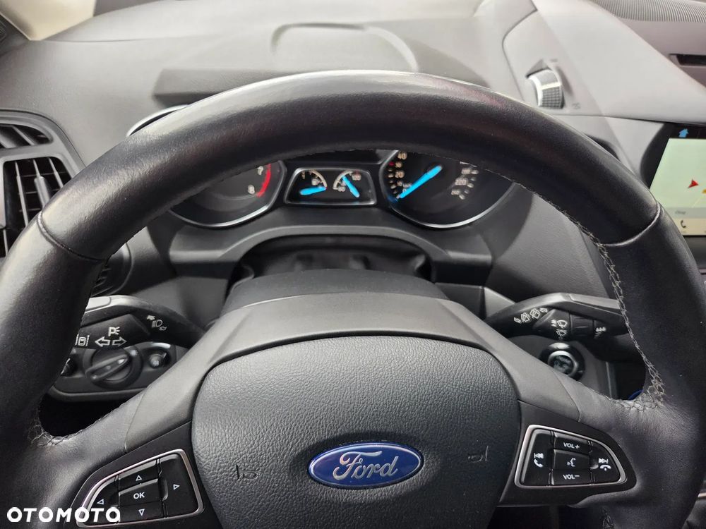 Ford Kuga 1.5 EcoBoost FWD Edition ASS MMT6 - 32