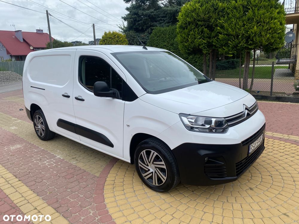 Citroën BERLINGO 1.6 HDI, MAX długi, 3-osobowy, klimatyzacja, zakupiony w salonie w Rzeszowie - 8
