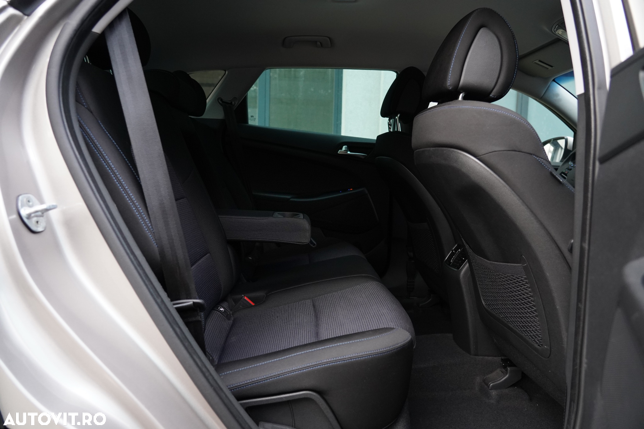 Hyundai Tucson 2.0 CRDI 4WD 6AT Premium+ - 15