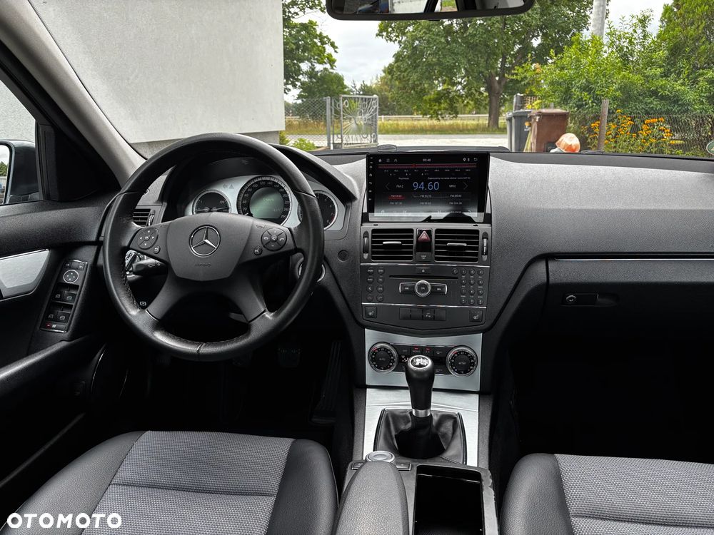 Mercedes-Benz Klasa C 180 Kompressor Avantgarde - 30