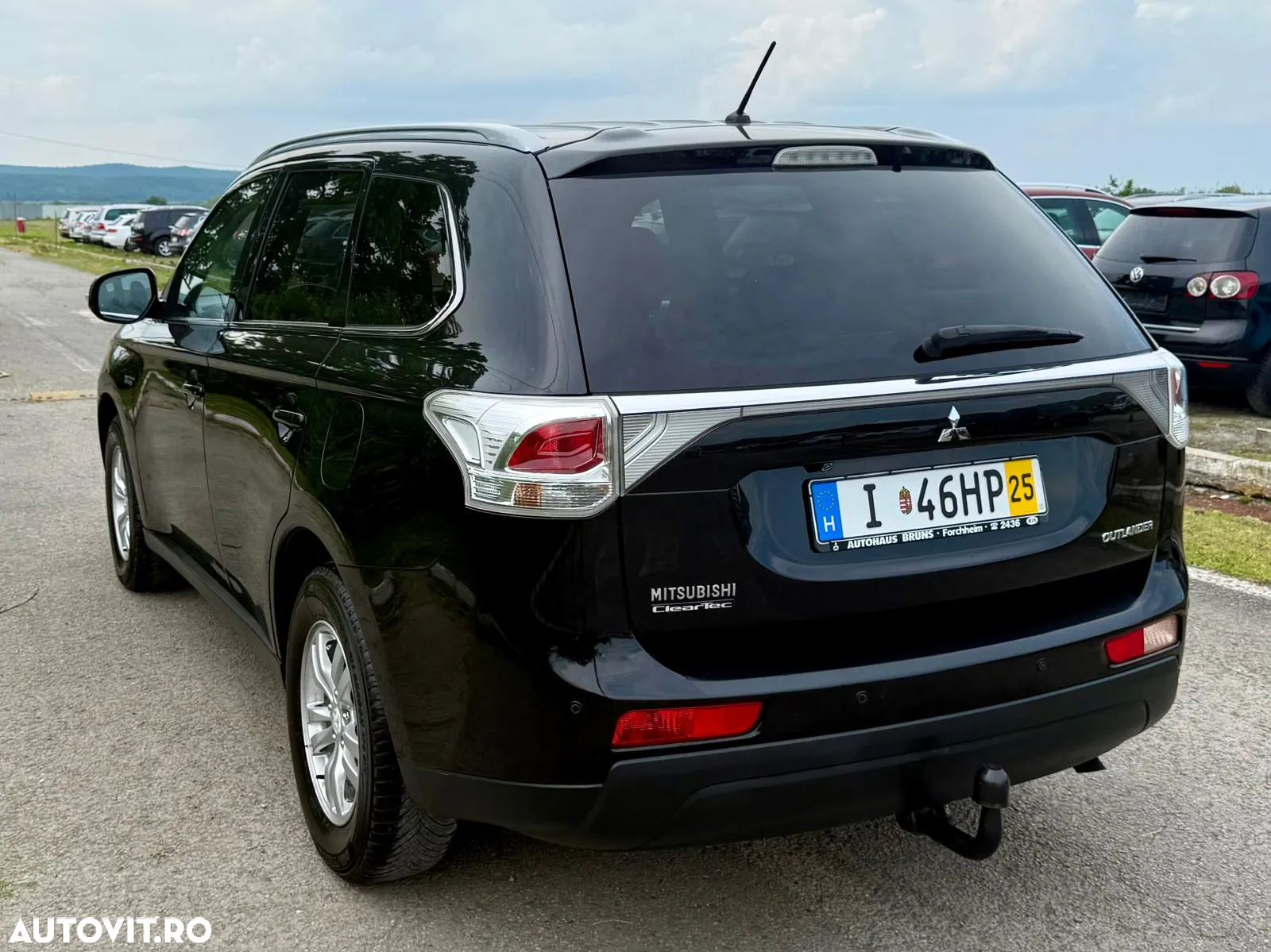 Mitsubishi Outlander 2.2 DI-D 4WD Diamant Edition - 3